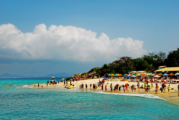 <a target='_blank' href='https://bbs.youxiake.com/mdd/106.html'>三亚</a>