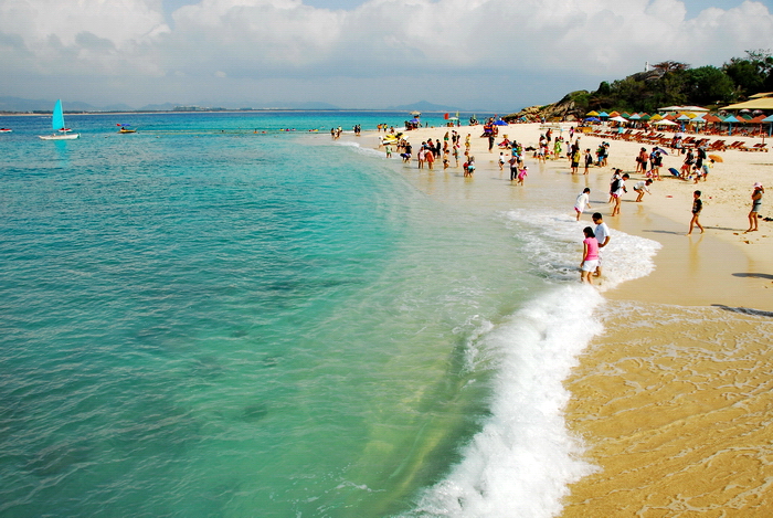 <a target='_blank' href='https://bbs.youxiake.com/mdd/106.html'>三亚</a>