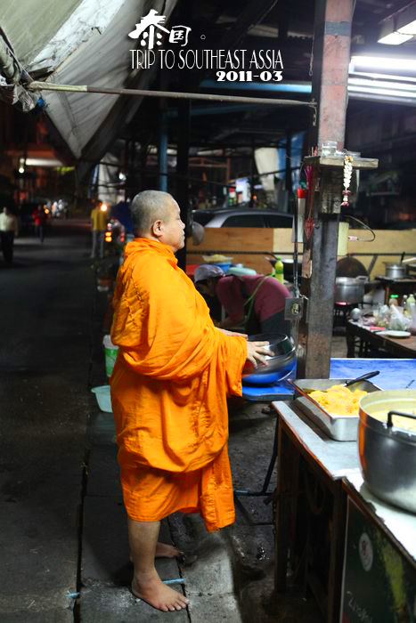 奇遇泰国和尚化缘 - 摄影作品
