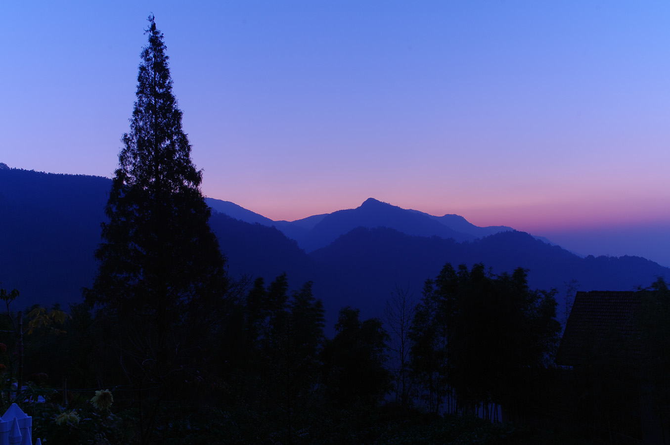 行摄指南村—山间清晨