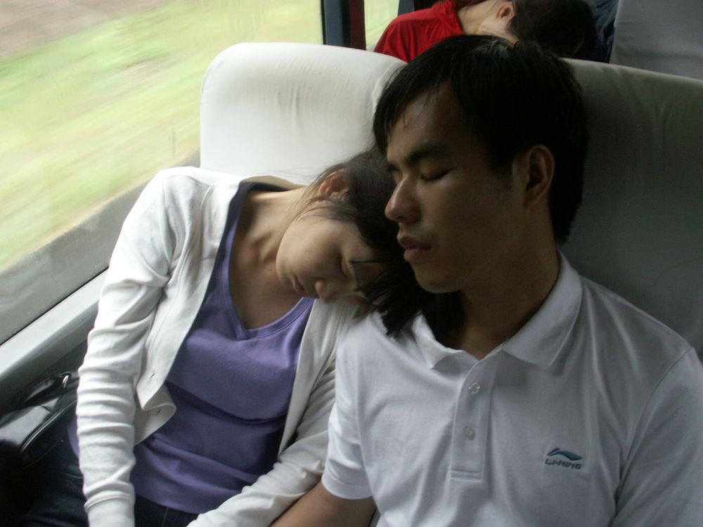 的副领队,蹭玩mm微微