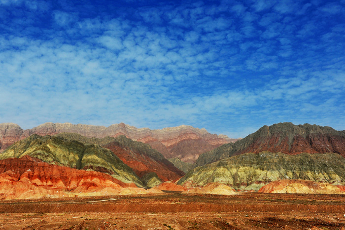 彩虹曾在这里停留过——伽师七彩山,新疆旅游攻略-游侠客社区
